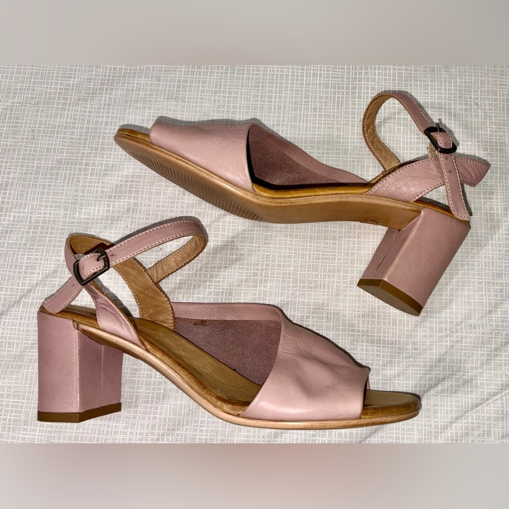 Bueno Sz 39 8 Pink All Leather Block Heel Strappy Sandals - Picture 2 of 8